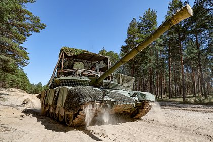 Полковник назвал особенности переданных на фронт танков Т-90М «Прорыв»